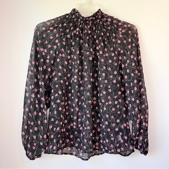 🏷️ 2/$20 Elizabeth and James Sheer Balloon Sleeve Micro Floral Blouse - Picture 1 of 9